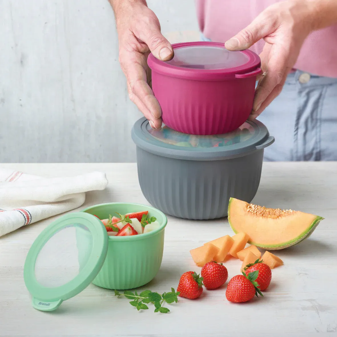 4 Plastic bowls food keeper in PP - Low - Image 6